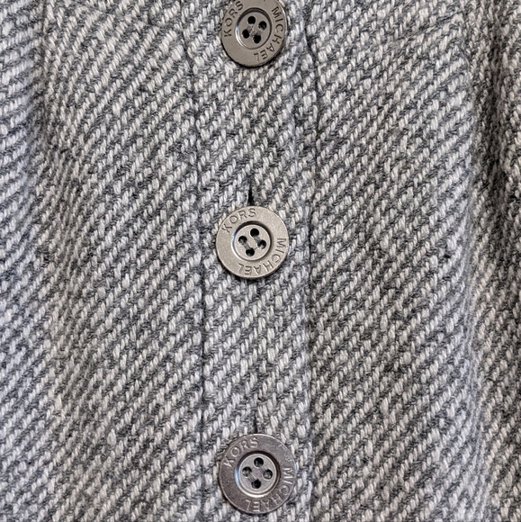 Michael Kors Viscose Blend Gray-white shift mini Dress Size Large EUC - Picture 4 of 8